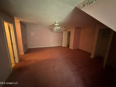 Bedroom - 802 Oak Trl, Canton, MS 39046 photo 1 of 6