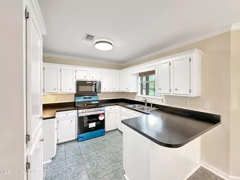 7314 Gary Rd, Byram, MS 39272 photo 8