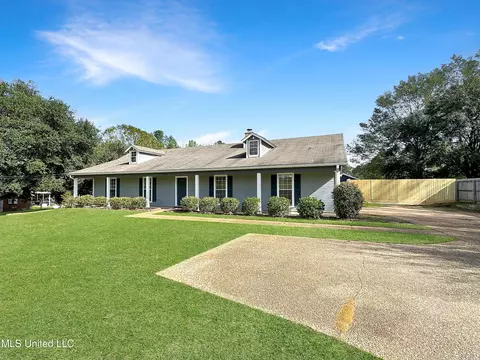 7314 Gary Rd, Byram, MS 39272 photo 2