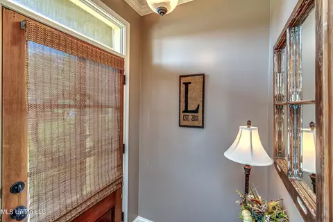 Entry Way - 141 Bradfield Rd, Madison, MS 39110 photo 1 of 3
