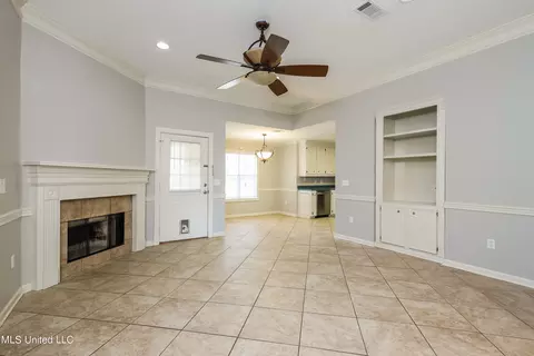 Living - 3204 Ryan Cv, Byram, MS 39272 photo 1 of 2