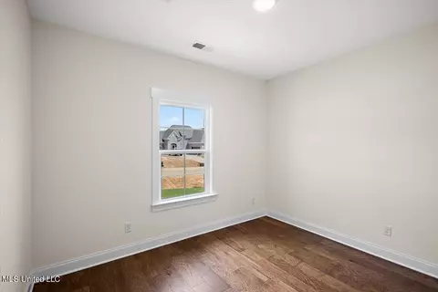 Bedroom - 7703 Crosswinds Blvd, Hernando, MS 38632 photo 3 of 6