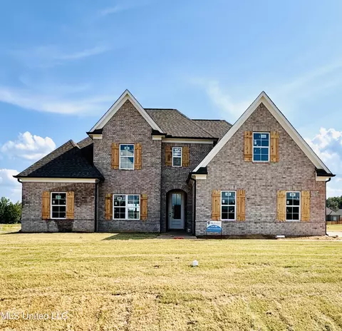 Exterior - 7703 Crosswinds Blvd, Hernando, MS 38632 photo 4 of 8