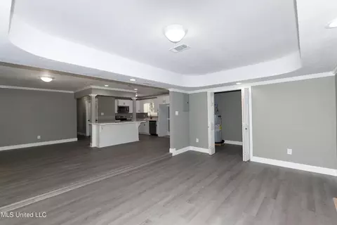 Living - 4342 Rock Creek Rd, Moss Point, MS 39563 photo 2 of 4