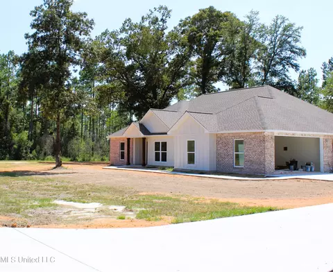 221 Gracies Way, Lucedale, MS 39452 photo 3