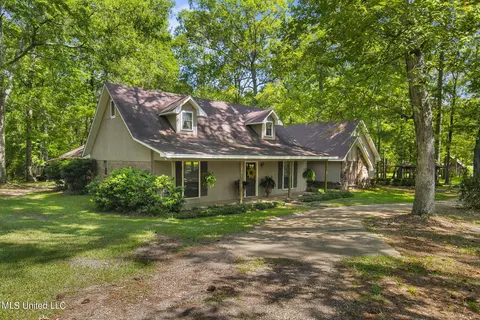 Other - 104 Kathryn Dr, Brandon, MS 39042 photo 2 of 17