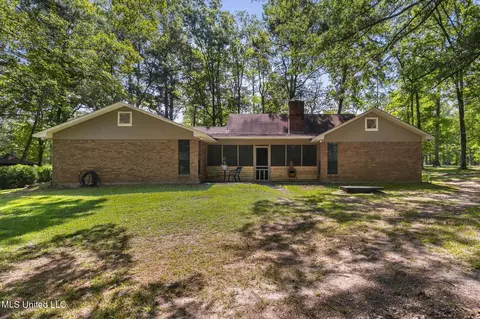 Exterior - 104 Kathryn Dr, Brandon, MS 39042 photo 13 of 23
