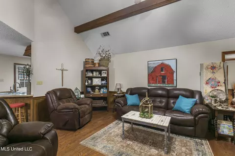 Other - 104 Kathryn Dr, Brandon, MS 39042 photo 6 of 17