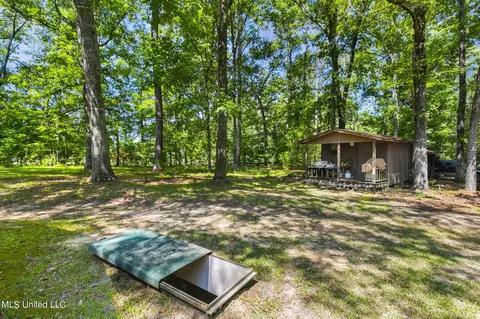 Exterior - 104 Kathryn Dr, Brandon, MS 39042 photo 11 of 23