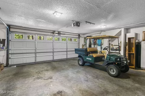 Other - 104 Kathryn Dr, Brandon, MS 39042 photo 13 of 17