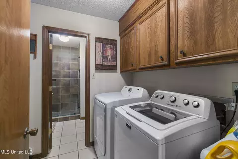 Other - 104 Kathryn Dr, Brandon, MS 39042 photo 10 of 17