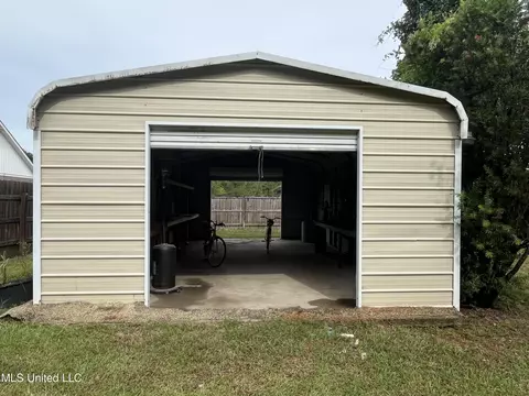 6 Colony Rd, Mchenry, MS 39561 photo 31