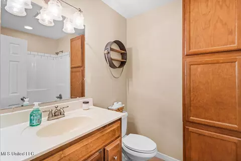 6 Colony Rd, Mchenry, MS 39561 photo 15