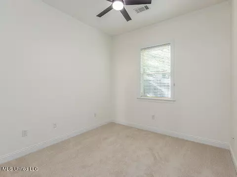 Bedroom - 4 Northpointe Cv, Jackson, MS 39211 photo 2 of 7