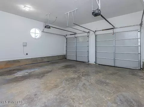 Other - 4 Northpointe Cv, Jackson, MS 39211 photo 9 of 11