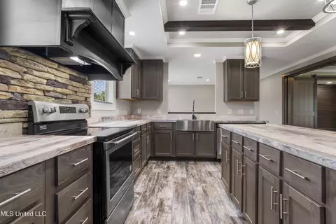 8419 Highway 614, Moss Point, MS 39562 photo 17