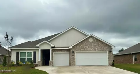 15310 Dandelion Dr, D'iberville, MS 39540