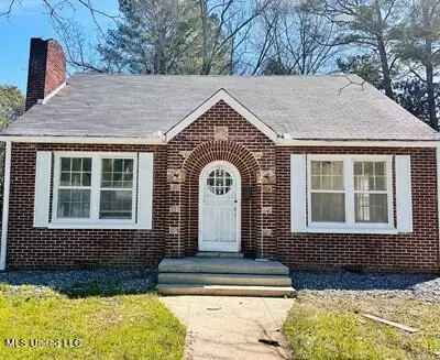 762 Franklin St, Grenada, MS 38901 photo 1