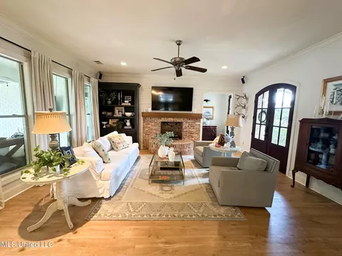 228 Arbor Trl, Brandon, MS 39047 photo 4