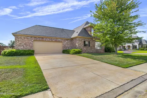 Exterior - 120 Latter Rayne Dr, Flowood, MS 39232 photo 6 of 16