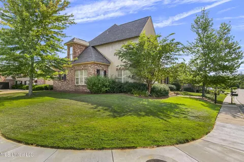 Exterior - 120 Latter Rayne Dr, Flowood, MS 39232 photo 5 of 16