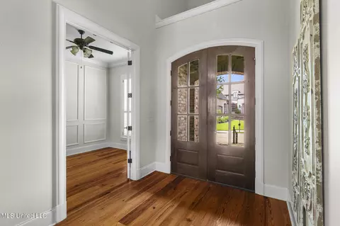 Entry Way - 120 Latter Rayne Dr, Flowood, MS 39232 photo 3 of 8