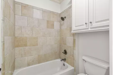 Bath - 120 Latter Rayne Dr, Flowood, MS 39232 photo 12 of 12