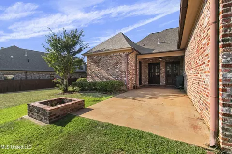 Exterior - 120 Latter Rayne Dr, Flowood, MS 39232 photo 11 of 16