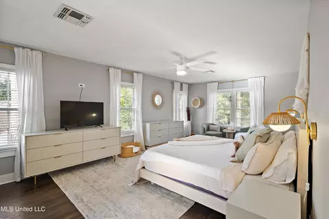 Bedroom - 1802 Howard St, Jackson, MS 39202 photo 1 of 3