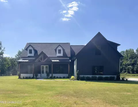 11124 Vickis Ln, Olive Branch, MS 38654