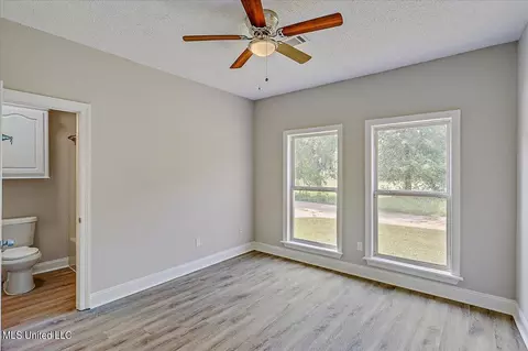 Bedroom - 9888 Highway 49 N, Jackson, MS 39209 photo 2 of 2