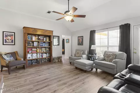 572 Spring Hill Dr, Madison, MS 39110 photo 8