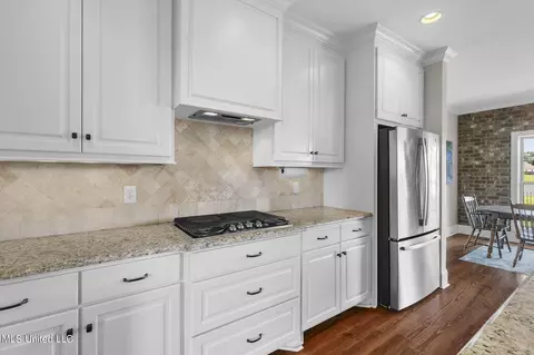 Kitchen - 141 Westerly Pl, Madison, MS 39110 photo 5 of 5