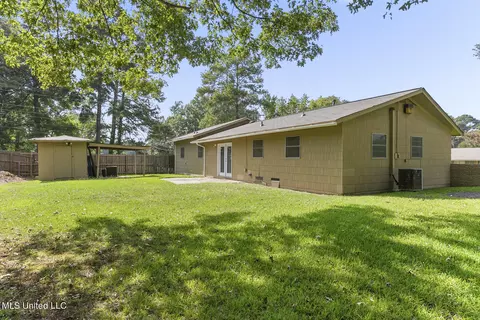 Exterior - 3402 E Lisa Dr, Pearl, MS 39208 photo 4 of 4