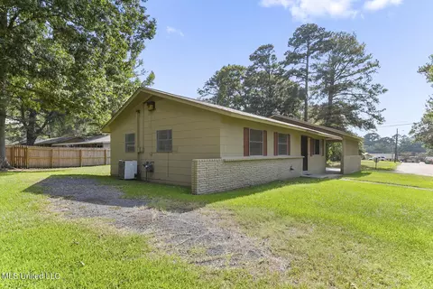 Other - 3402 E Lisa Dr, Pearl, MS 39208 photo 8 of 10