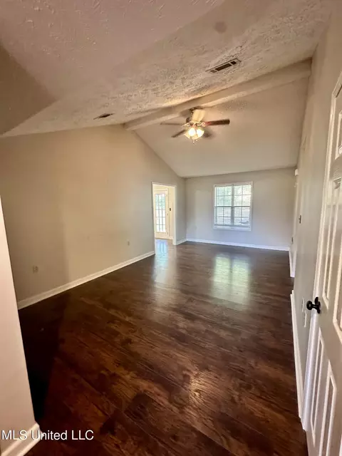 1255 Windmill St, Grenada, MS 38901 photo 4