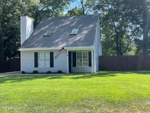 1325 Steens Creek Dr, Florence, MS 39073