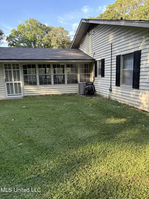 3082 Star Rd, Florence, MS 39073 photo 3