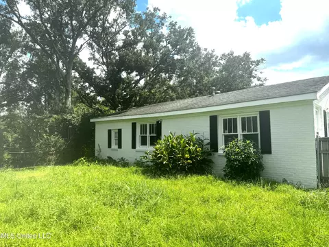 15379 6th St, Gulfport, MS 39503