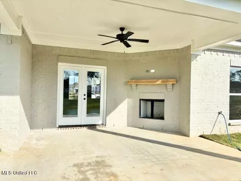 113 Hunters Way, Canton, MS 39046 photo 5