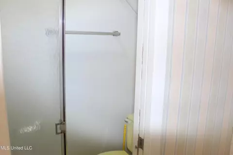5107 North Dr, Moss Point, MS 39563 photo 12