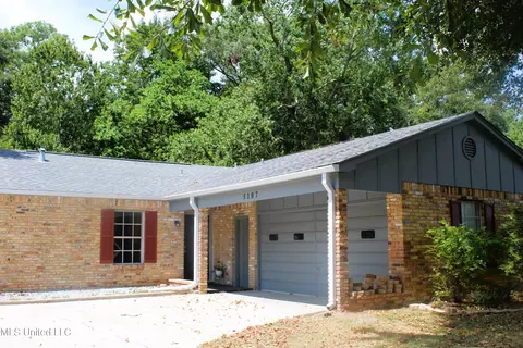 5107 North Dr, Moss Point, MS 39563 photo 3