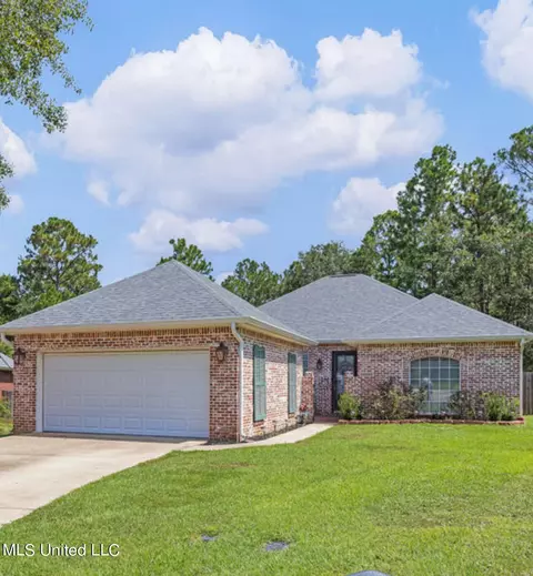 11615 Azalea Trce, Gulfport, MS 39503