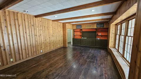 101 Railroad Ave, Pace, MS 38764 photo 5