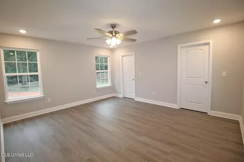 121 E V Lowery Rd, Lucedale, MS 39452 photo 10