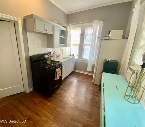 3923 N State St, Jackson, MS 39206 photo 3