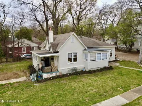 3923 N State St, Jackson, MS 39206 photo 2