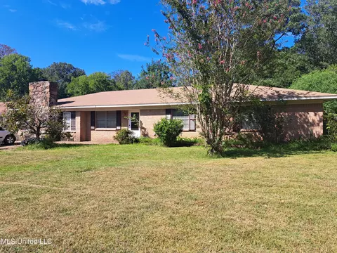 196 Patton Dr, Pearl, MS 39208 photo 2