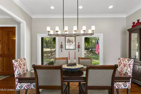 Dining - 316 Dover Ln, Madison, MS 39110 photo 3 of 4
