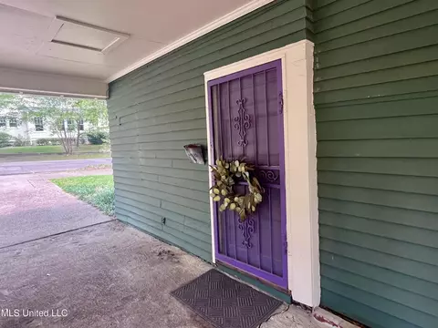 930 Arlington St, Jackson, MS 39202 photo 12